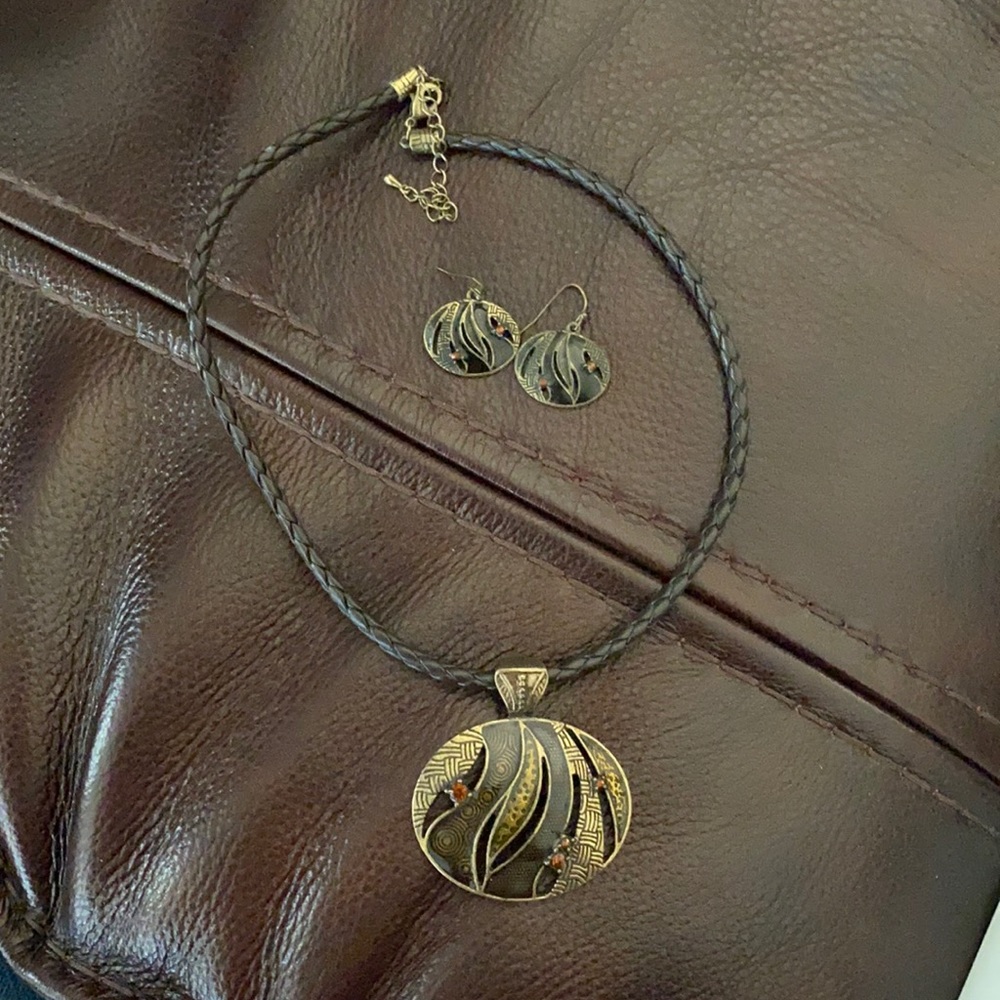 Lia Sophia necklace and earrings
